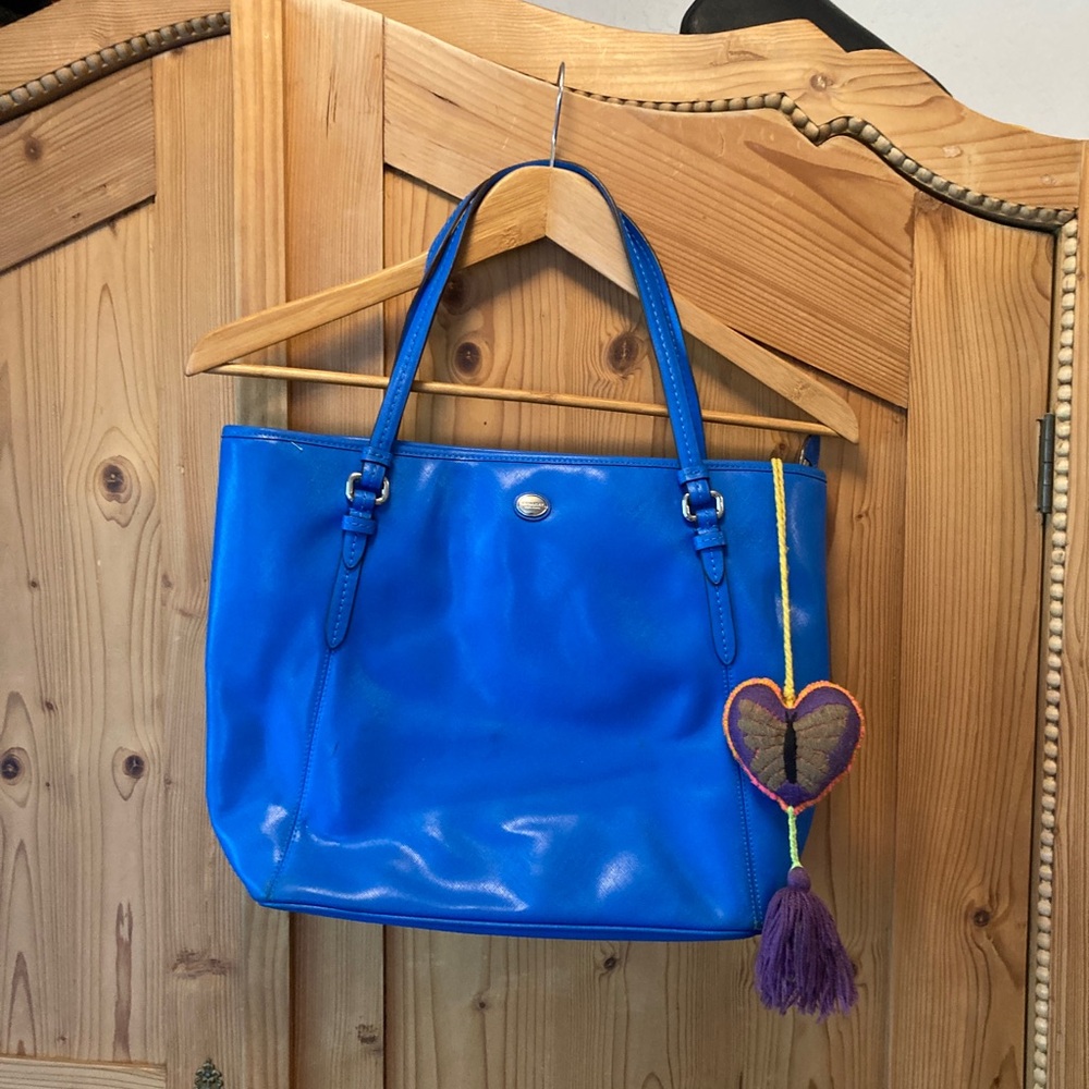 Blue Coach Peyton Signature Zip Tote Bag with Heart Charm